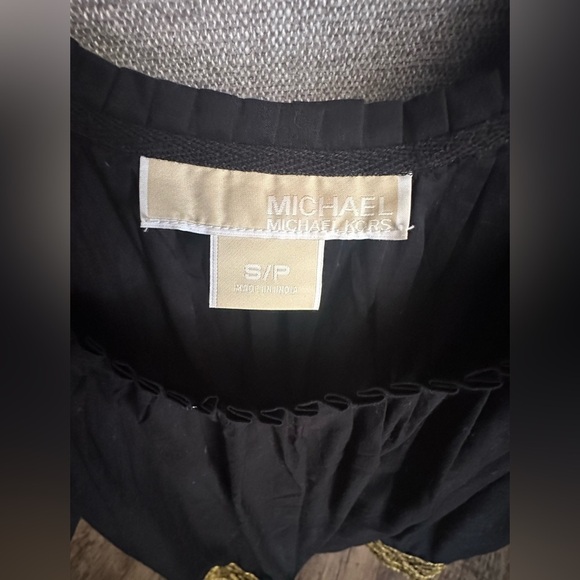 MICHAEL Michael Kors Black Blouse with Gold Detailing Women’s Small - Picture 2 of 9